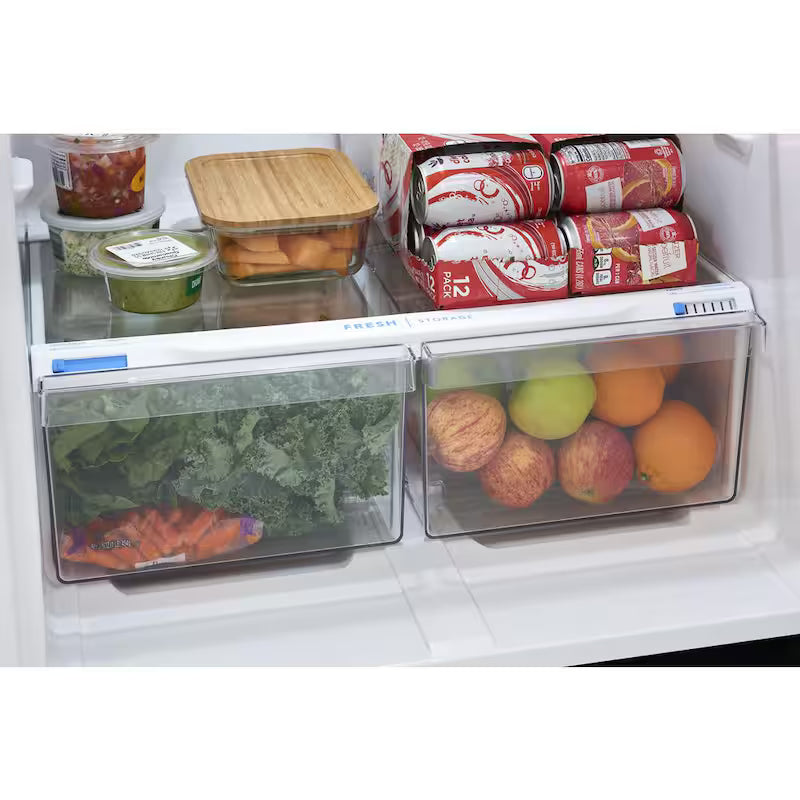 Freestanding Top Freezer Refrigerator in Black E6772