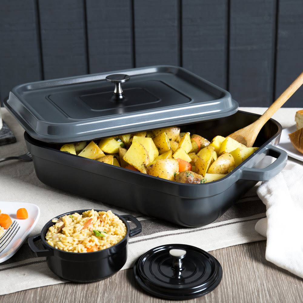 Lightweight Cast Aluminum Roaster Pan with Lid, 5 Quart, Gray H8720