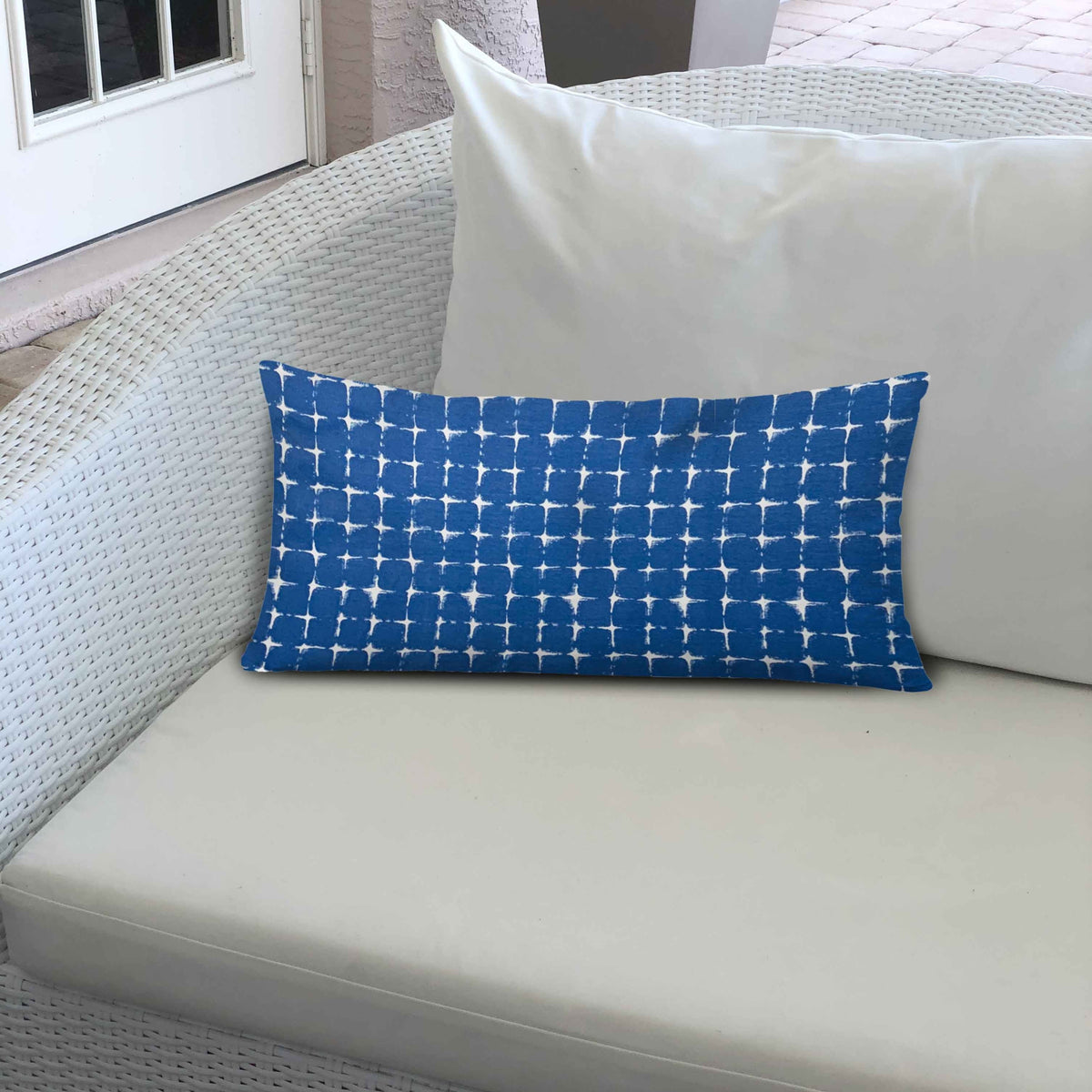 Indoor/Outdoor Soft Pillow with Zipper Cover 12 x 16 U714387