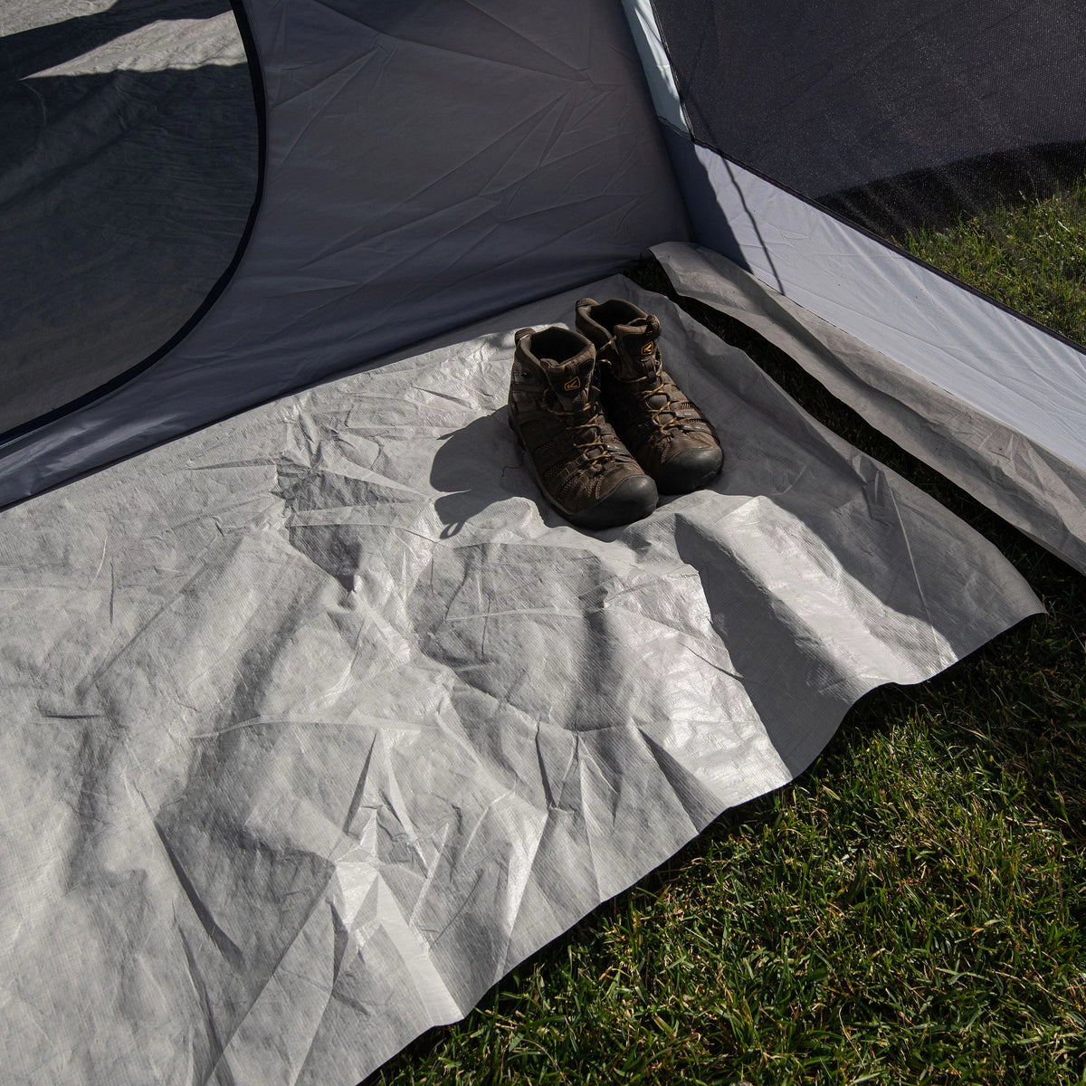 20-Person Star Tent with Screen Room Z296