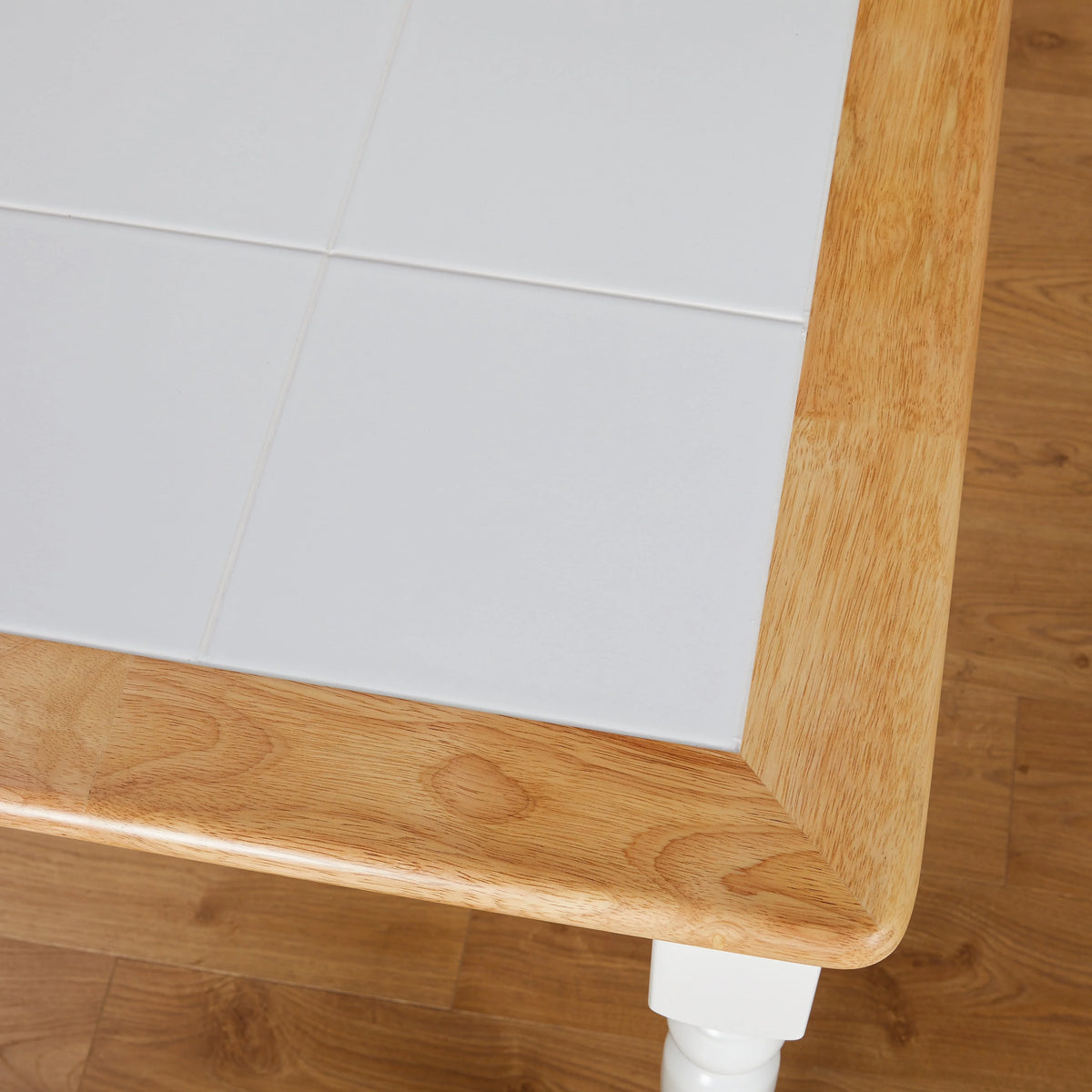 White Natural Tile Top Table H1765