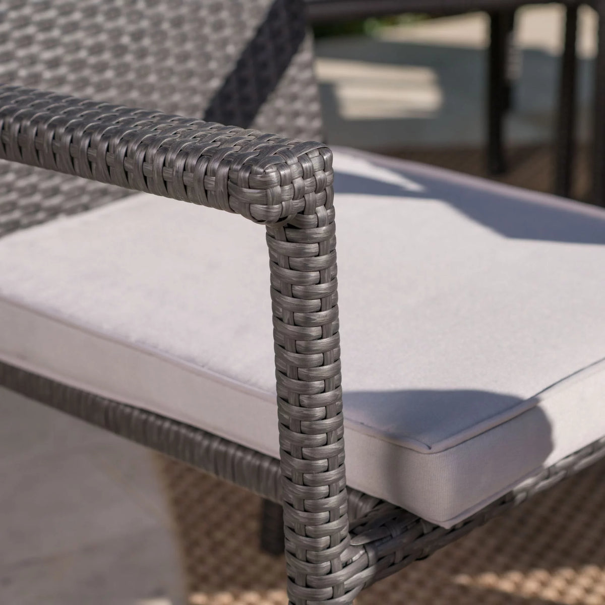 9 Piece Gray Wicker Patio Dining Set N675