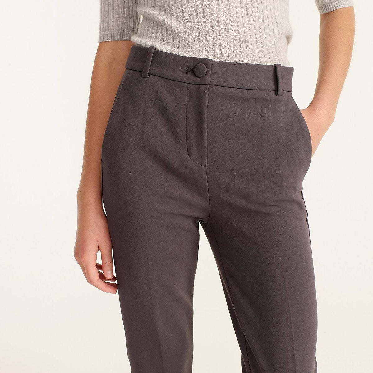 High-Rise Four-Season Stretch Pant O674