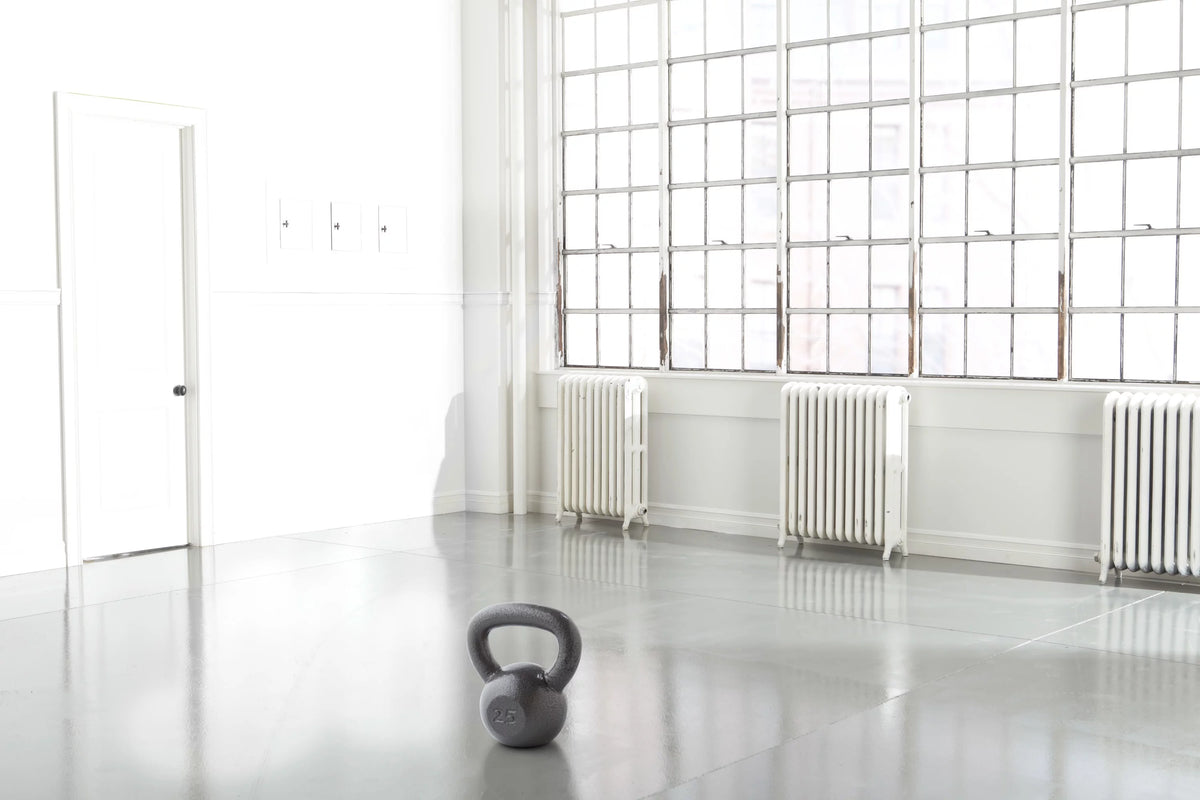 30lb Cast Iron Kettlebell U73227