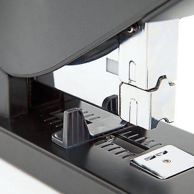 Heavy Duty Stapler 210 Sheet Capacity W98656