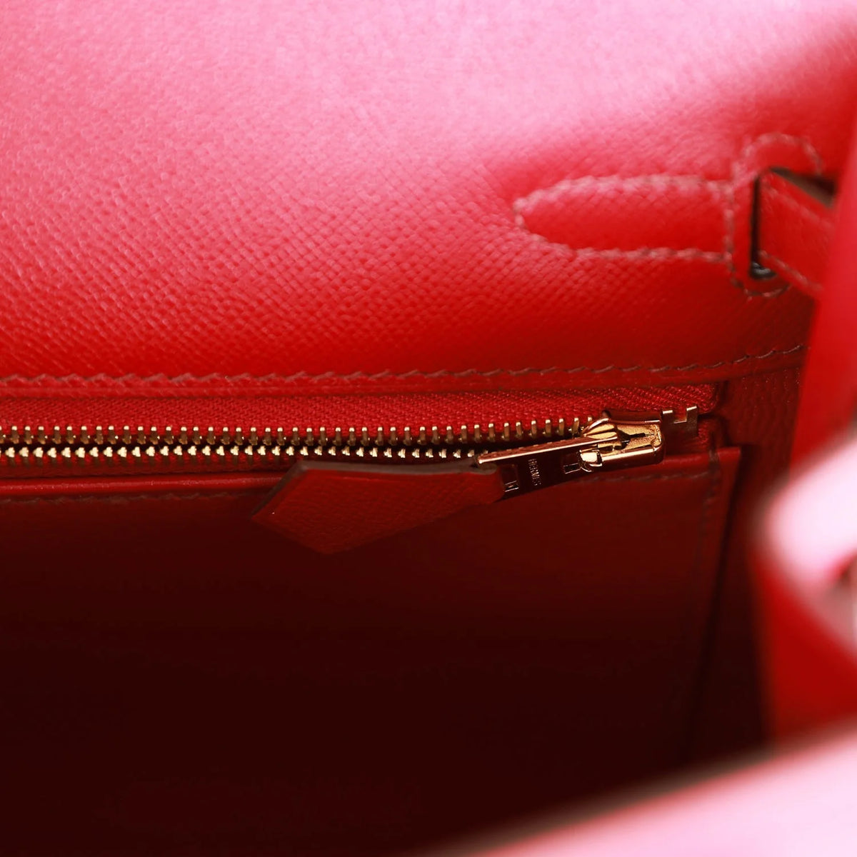 Kelly 25 Gold Hardware Handbag C850
