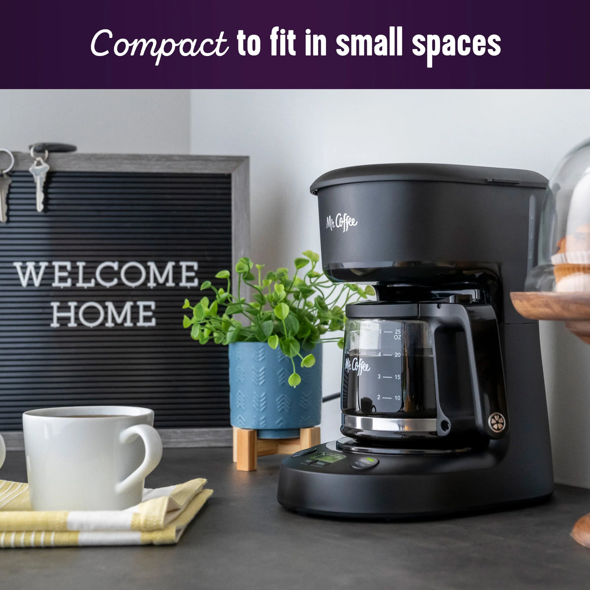 5-Cup Programmable Coffee Maker, 25 oz. Mini Brew, Black B428