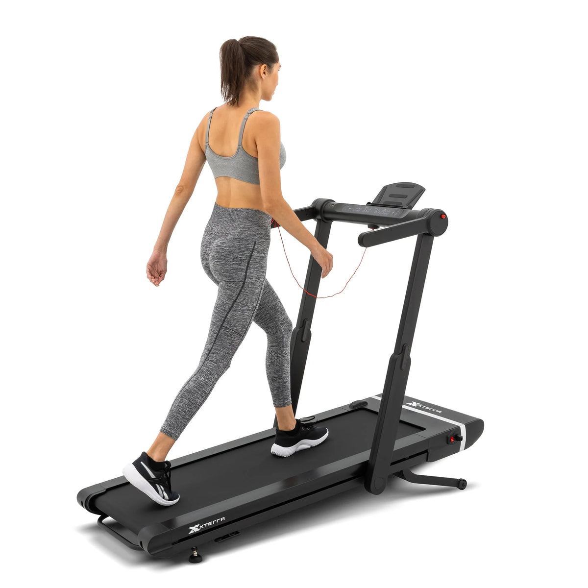 Treadmill C733139