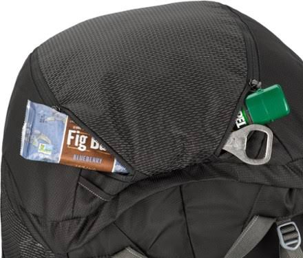 95 Pro Volcanic Black Backpack O1112