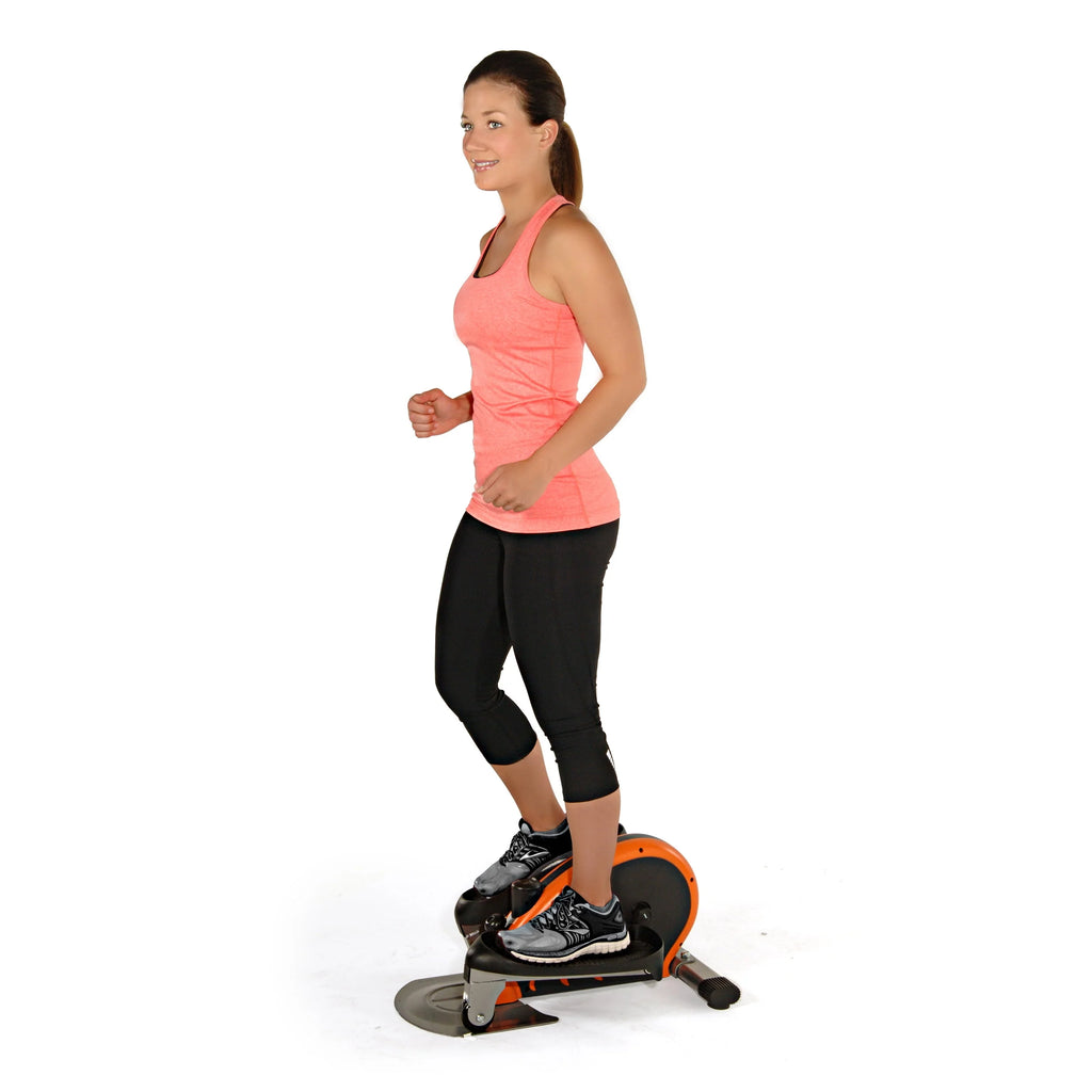 Compact Black Lower Body Workout Machine D166098