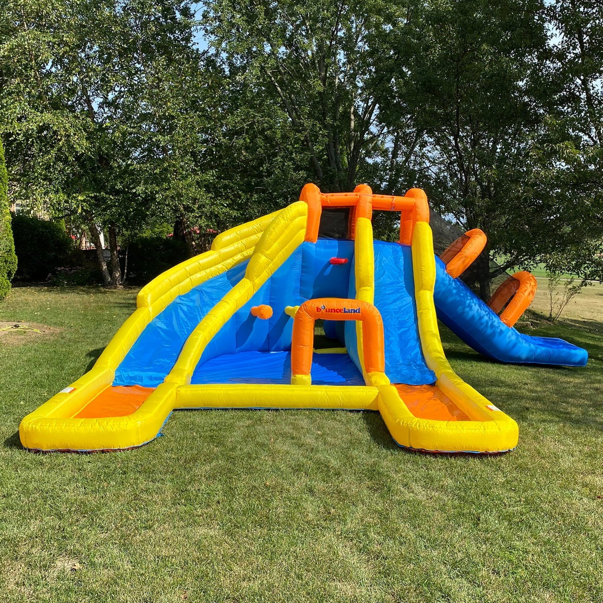 Triple Water Slides and Pool Water Park E606