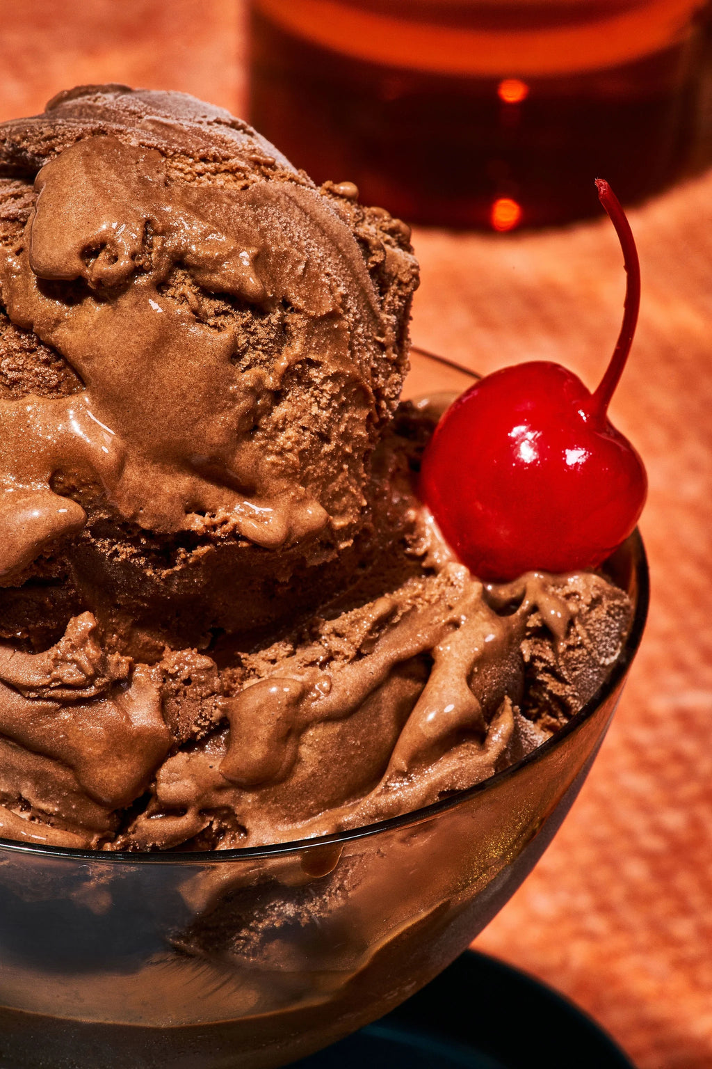 14 oz. Deep Chocolate Ice Cream 8 pack C4515