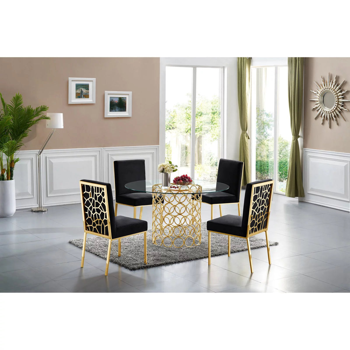 Contemporary Glass Dining Table in Chrome Y656