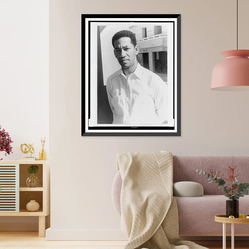Framed Print 17-7/8" x 21-7/8" Y925041